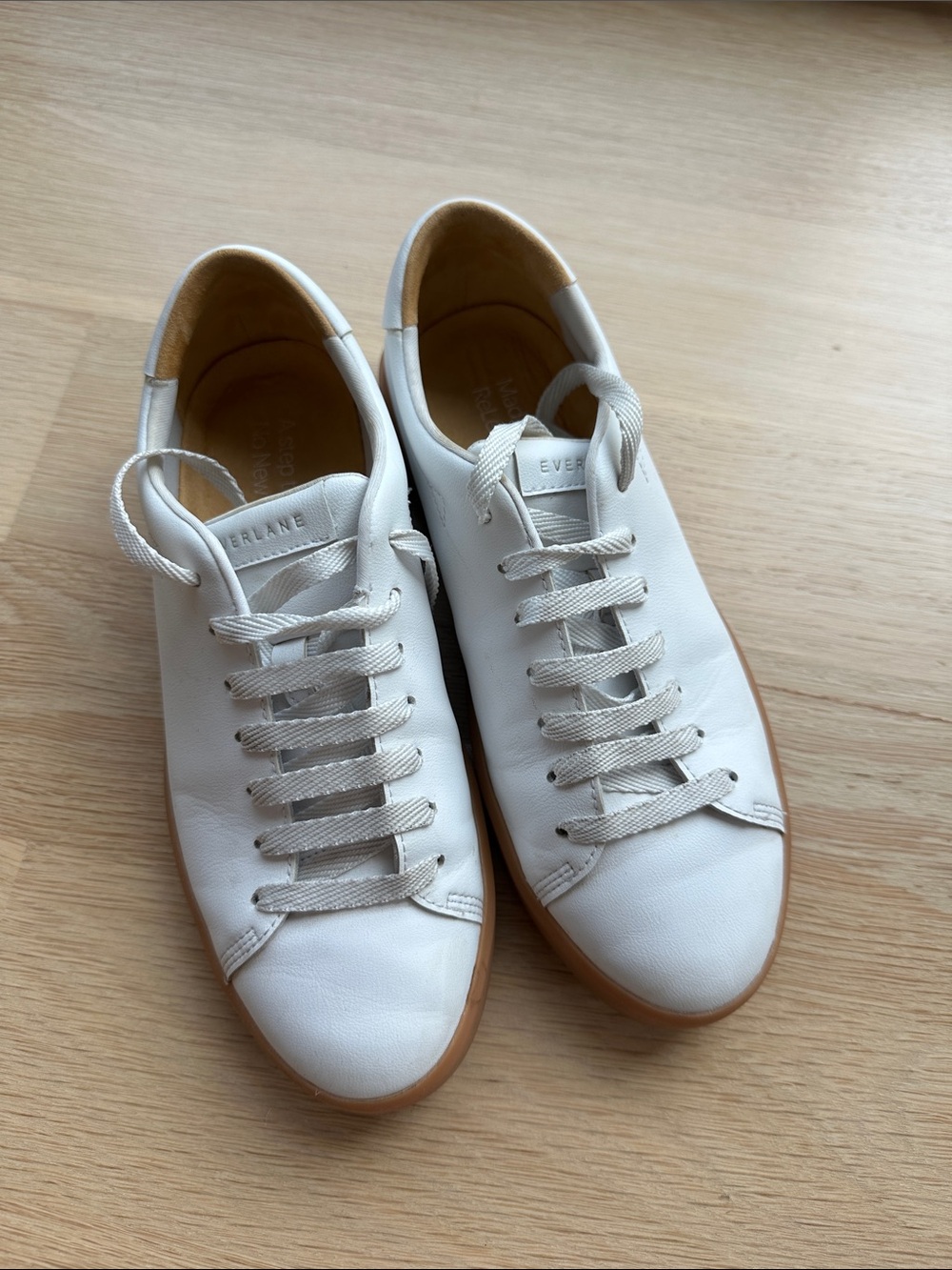Everlane White Leather Low-Top Sneakers with Gum Outsole